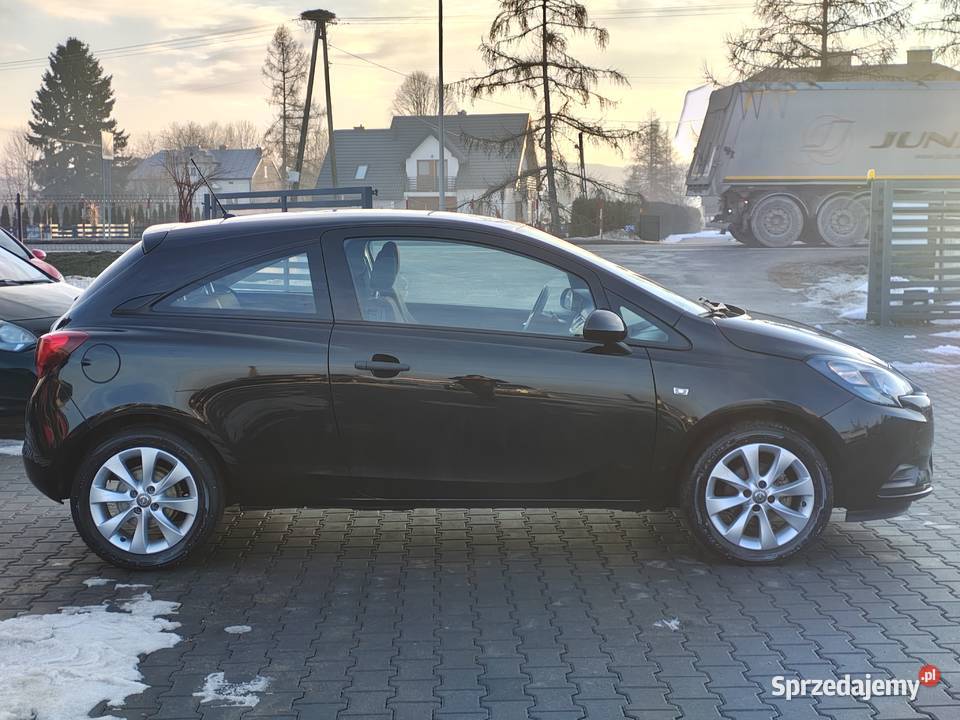 Opel Corsa 2017r Benzyna Niski Przebieg Zarszyn