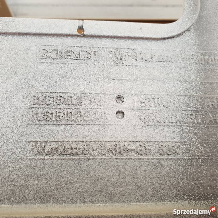 MAN TGX TGA STOPIEŃ STOPNICA PRAWA R9010 Bieleń