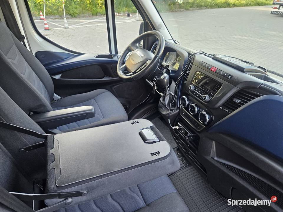 Iveco Daily Furgon 30 150 F VAT Polski Salon czujnik zmierzchu Mogilno