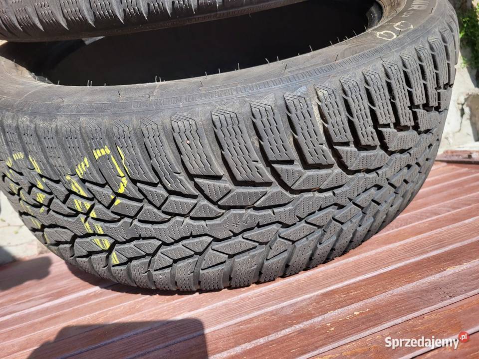 Komplet opon zimowych Nokian 22550 R18 Włocławek