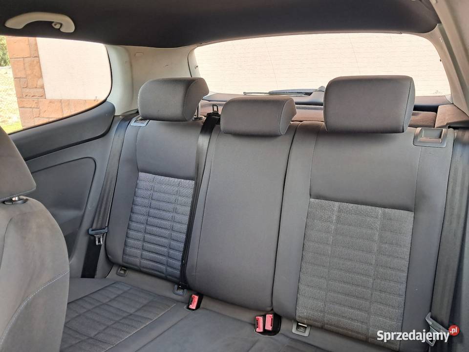 Volkswagen GOLF V Podwilk