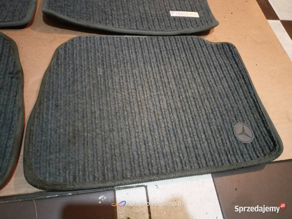 Mercedes 190 W201 dywaniki rypsowe komplet szare osobowe Skarżysko-Kamienna