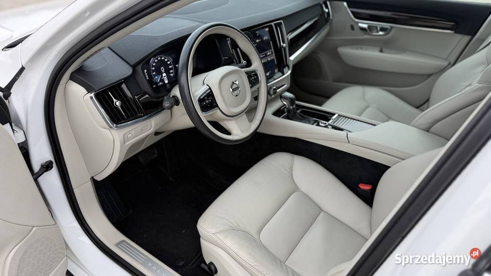 Volvo S90 2017 T5 20 Turbo benzyna 250 panorama elektrochrom. lusterko wst. podkarpackie Pilzno sprzedam
