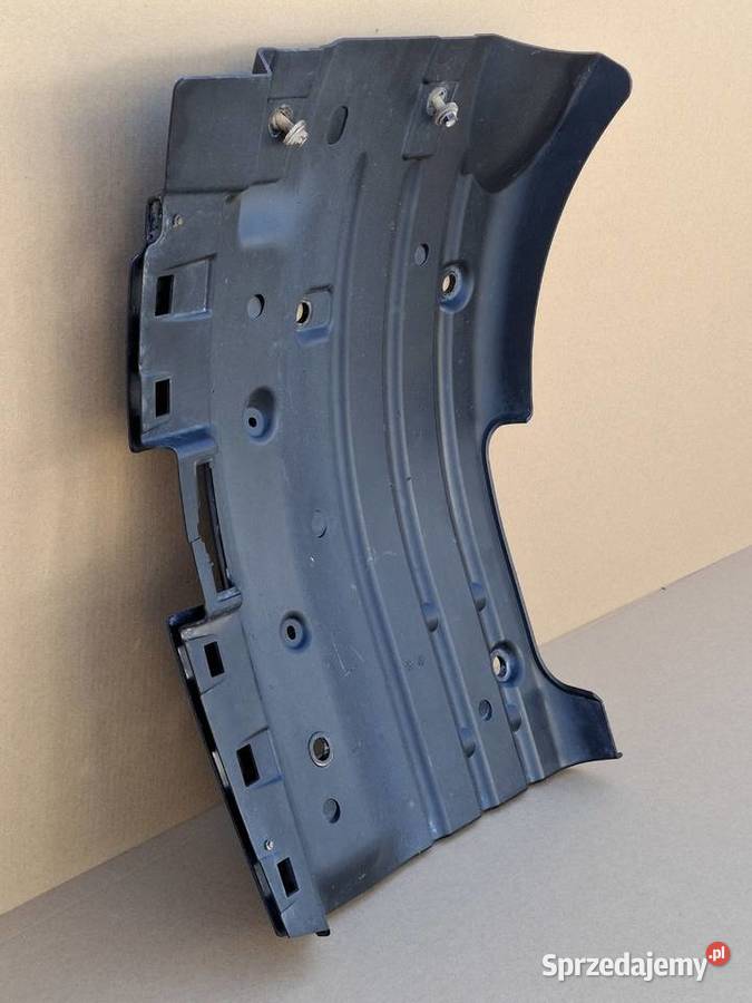 SCANIA R S BŁOTNIK LEWY NADKOLE PODKABINOWE Bieleń