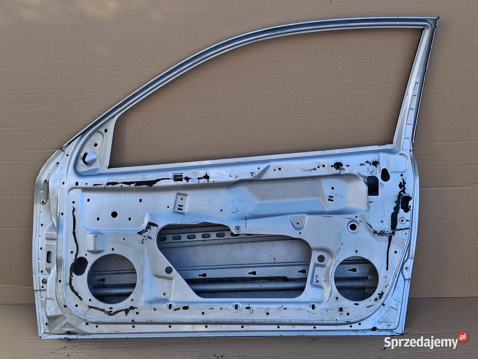 MERCEDES CKLASA W203 SPORT COUPE DRZWI PRAWY Bieleń