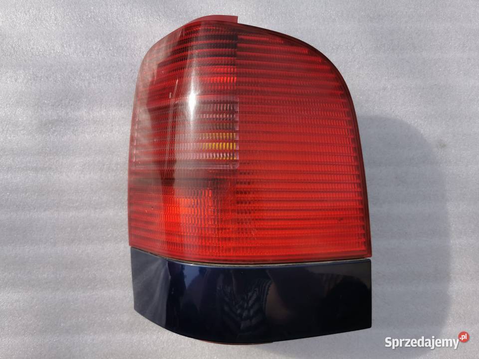 Lampa Prawy Tył Tylna Prawa Seat Alhambra VW osobowe Lampy tylne Wyszków