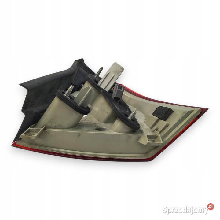 LAMPA LEWA Volvo V70 III XC70 20072013 tylna Chełm