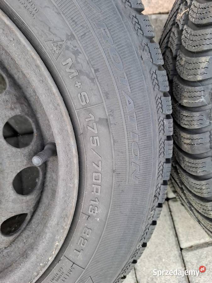 Opony zimowe z felgami Tuchów