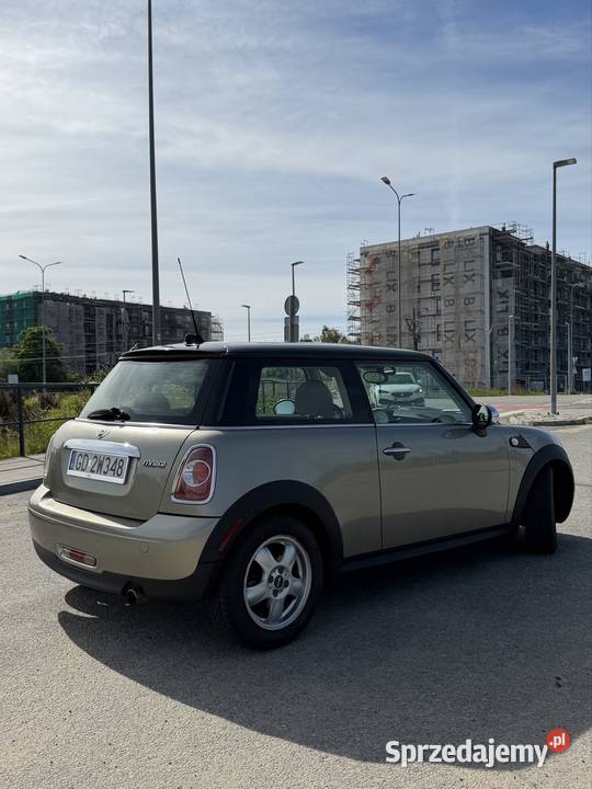 MINI Cooper R56 2011 16 b Automat Sportowy / Coupe