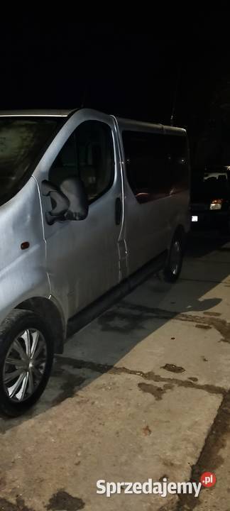 Opel Vivaro nieuszkodzony Vivaro