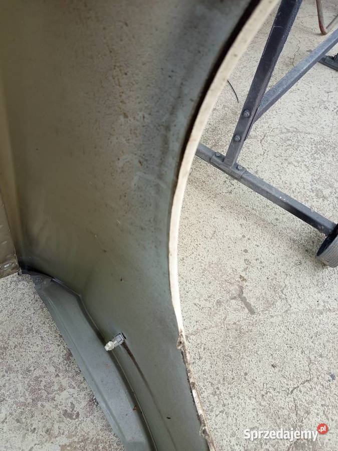 Błotnik lewy bmw1 e8781 orginalny Rzeszów