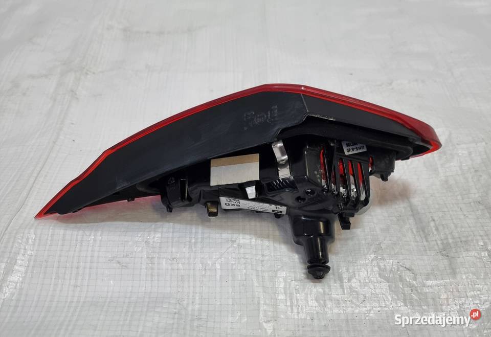 LAMPA LEWA TYŁ TYLNA 39012623 OPEL CORSA E sprzedam
