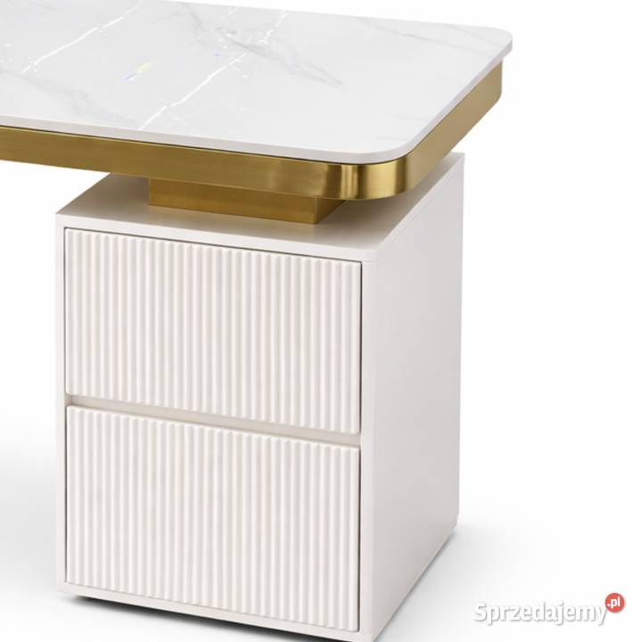 Zestaw mebli biurowych Matrix biurko ryflowane Golkowice