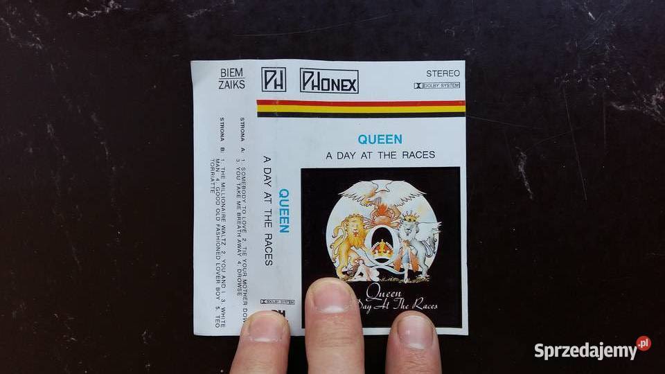 Kaseta Queen A day at the racers