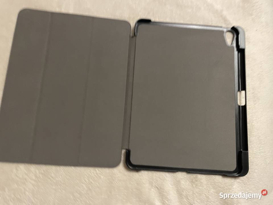 Etui case z zamknięciem obudowa Apple Ipad 11 Kraków sprzedam