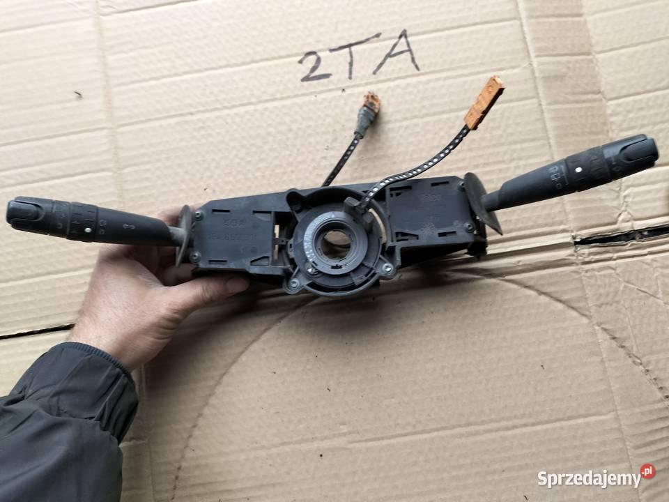 MANETKA PEUGEOT CITROEN 61620005 osobowe Wyposażenie wnętrza Kamień-Kolonia