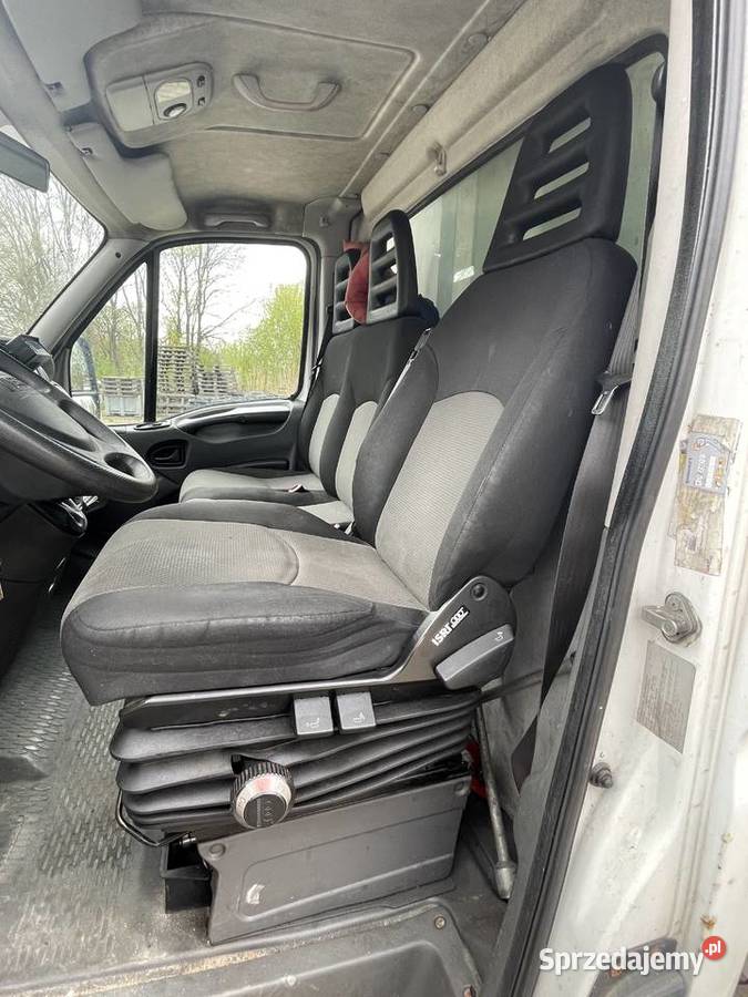 IVECO 35C13 kontener chlodnia z winda SZEROKI Kukowo