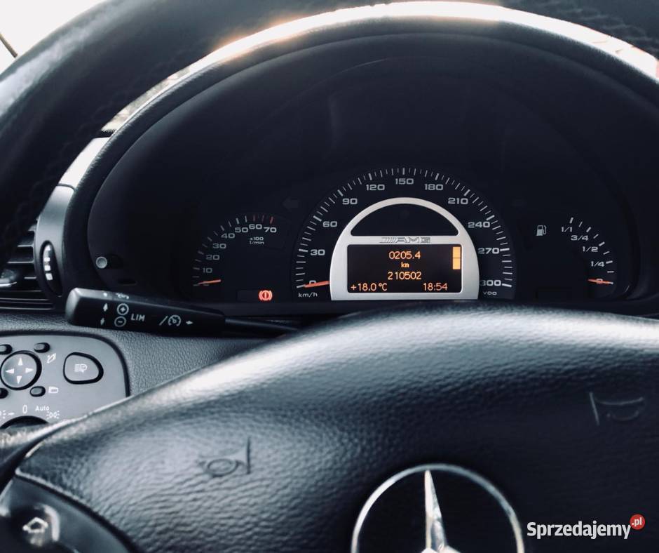 Mercedes Benz C32 AMG Rok produkcji 2001 mazowieckie Maków Mazowiecki sprzedam