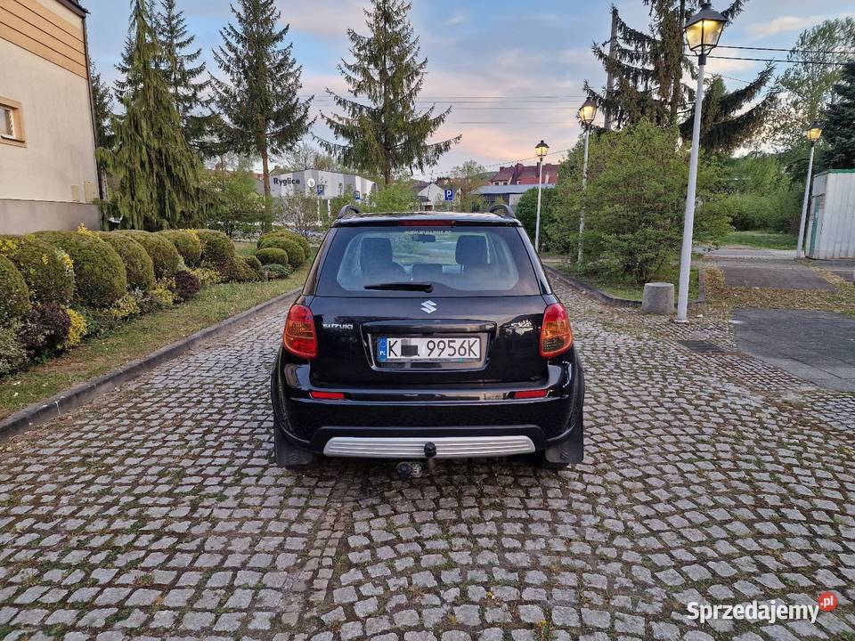 Suzuki SX4 16 DDIS Niski Przebieg Klimatyzacja SUV sprzedam