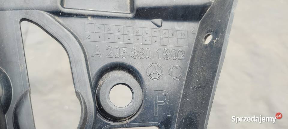 MERCEDES CKLASA W205 ŚLIZG ZDERZAK PRAWY TYŁ śląskie Ruda Śląska