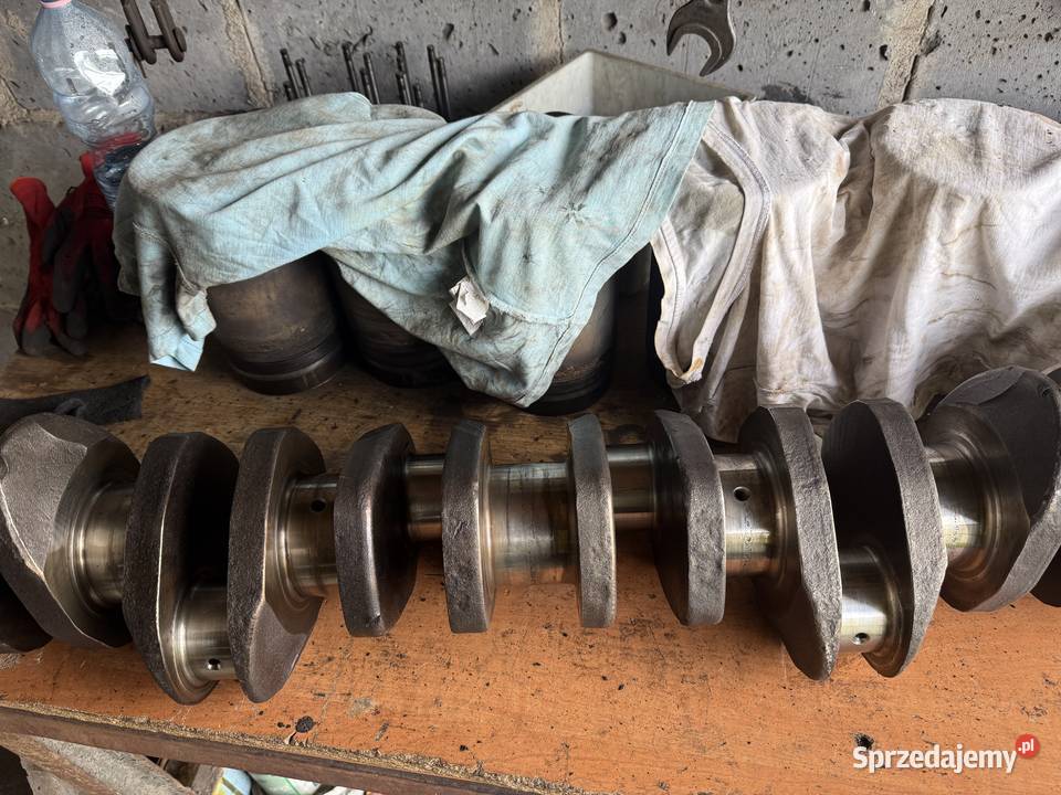 Silnik valmet 6 Dronningborg case Massey Do kombajnów Garbów