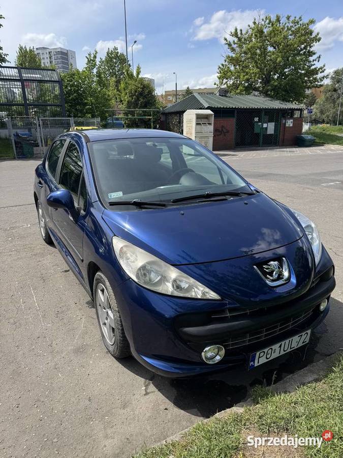 Peugeot 207 14 Benzyna silnik 95 Mały przebieg wielkopolskie Poznań