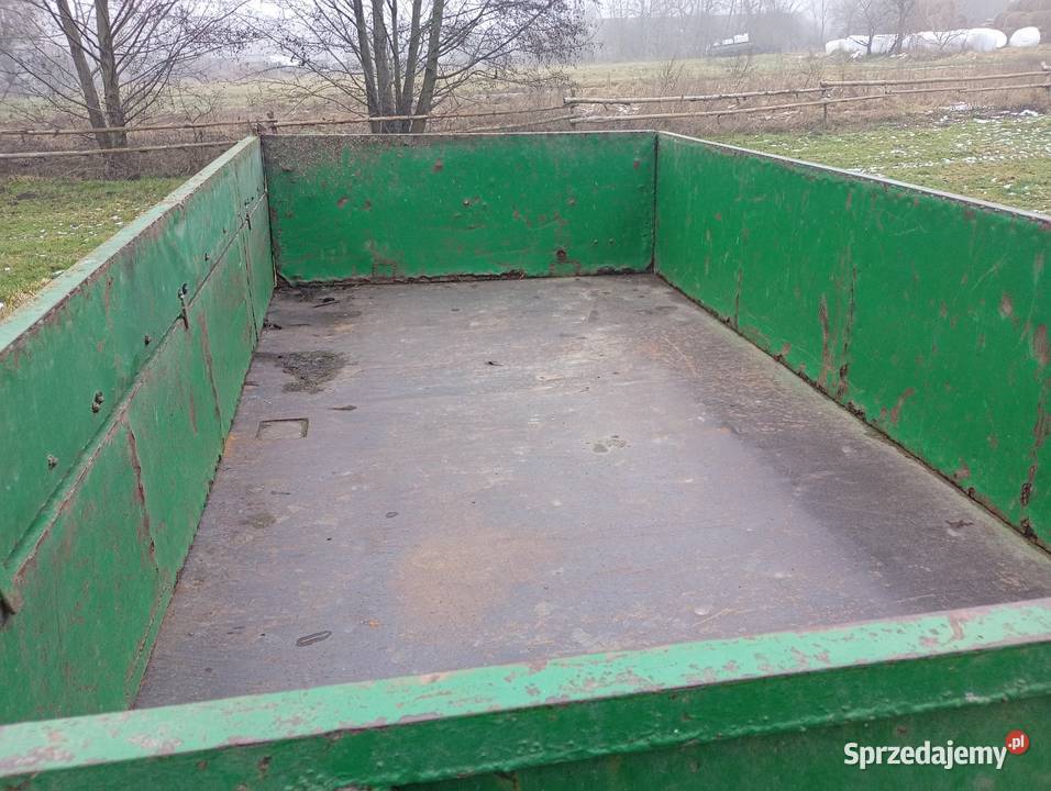 Przyczepa rolnicza wywrotka D45 D35 D47 nieuszkodzony Przyczepy rolnicze Szamoty