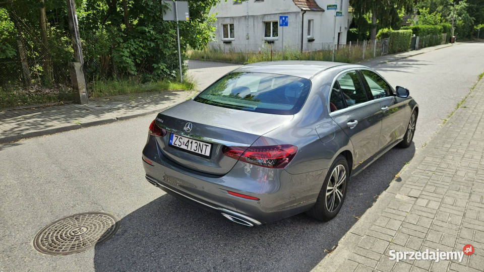 Mercedes E 200 Sedan / Limuzyna sprzedam