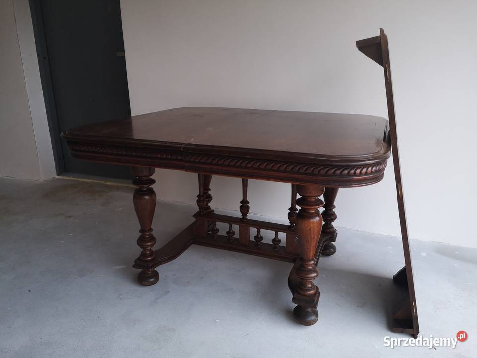 Stary rzeźbiony rozkładany stółdębowy łódzkie Aleksandrów Łódzki