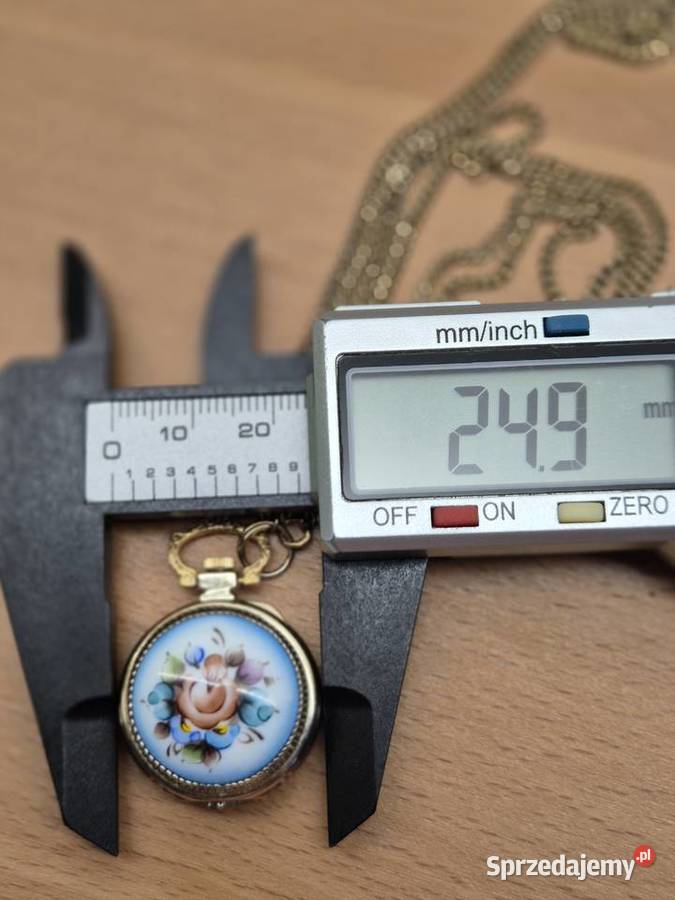 Zegarki Czajka porcelankakomplet Chorzów