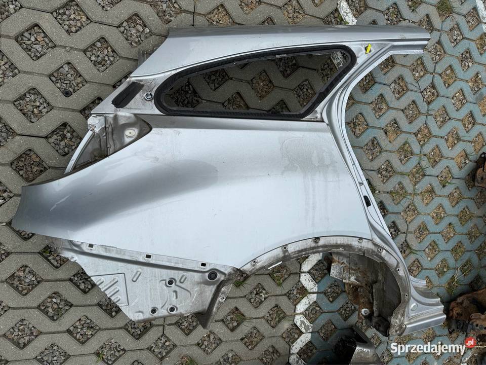 Honda Civic IX kombi tourer błotnik tył prawy Kozubszczyzna