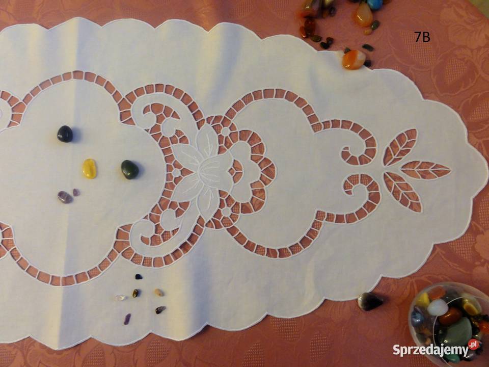 Serwety bieżniki białe haft Richelieu haftowane Lublin