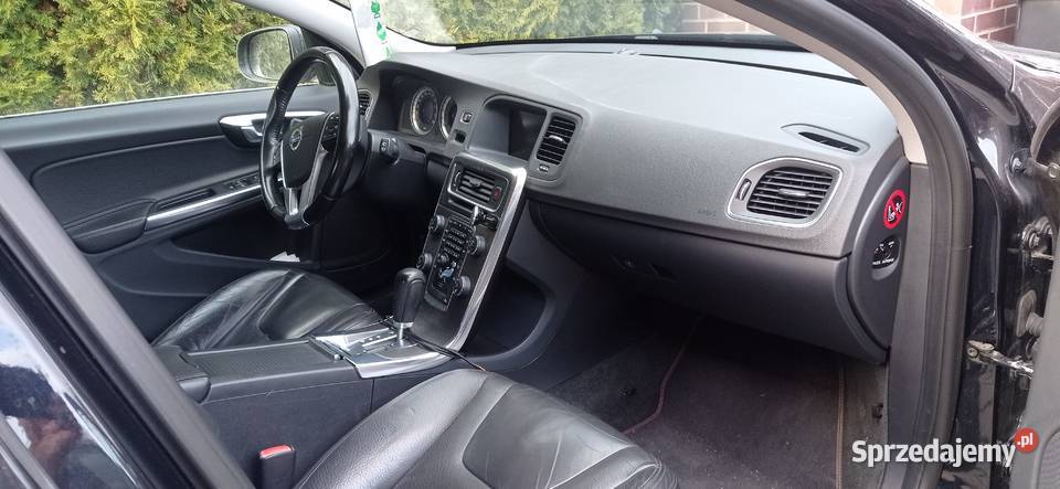 Volvo V60 D5 Geartronic Summum nieuszkodzony
