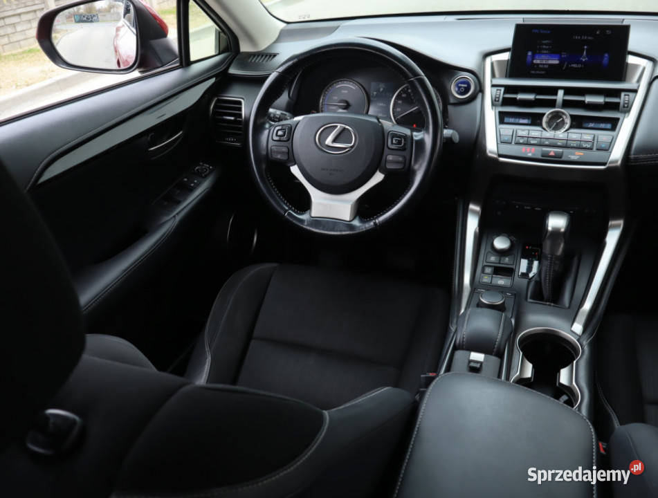 Lexus NX 300h bluetooth