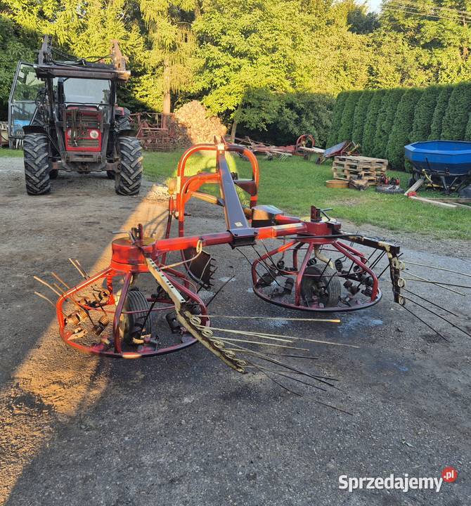 Przetrząsaczo zgrabiarka karuzelowa Mesko Z 275 Pisarzowa