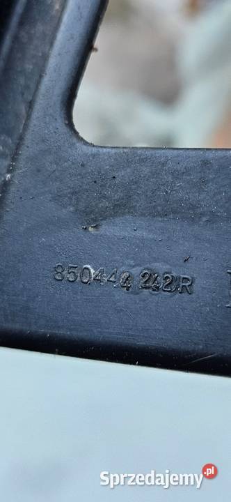 RENAULT SCENIC III 3 ŚLIZG PRAWY ZDERZAKA TYŁ osobowe wielkopolskie Międzychód