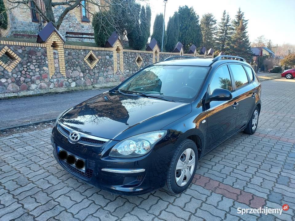 HYUNDAI i30 14 benzyna zadbany kombi Rok produkcji 2010 i30 podlaskie Białystok