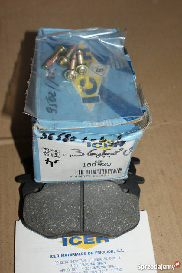 KLOCKI HAMULC CITROEN SAXOXSARAZX TYŁ Zestaw Białobrzegi