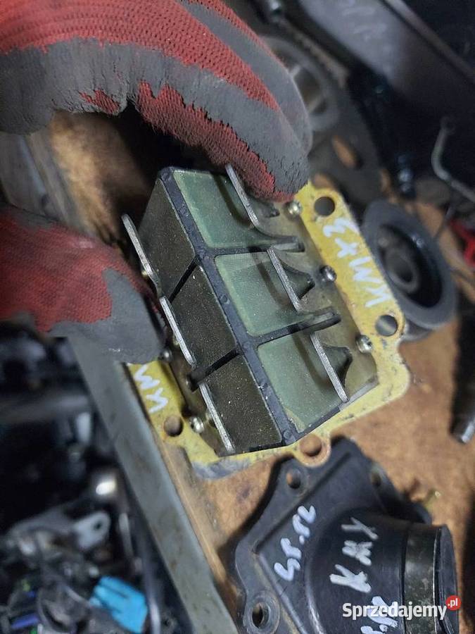 Kawasaki KMX 125 zawór membranowy membrana Jelenia Góra