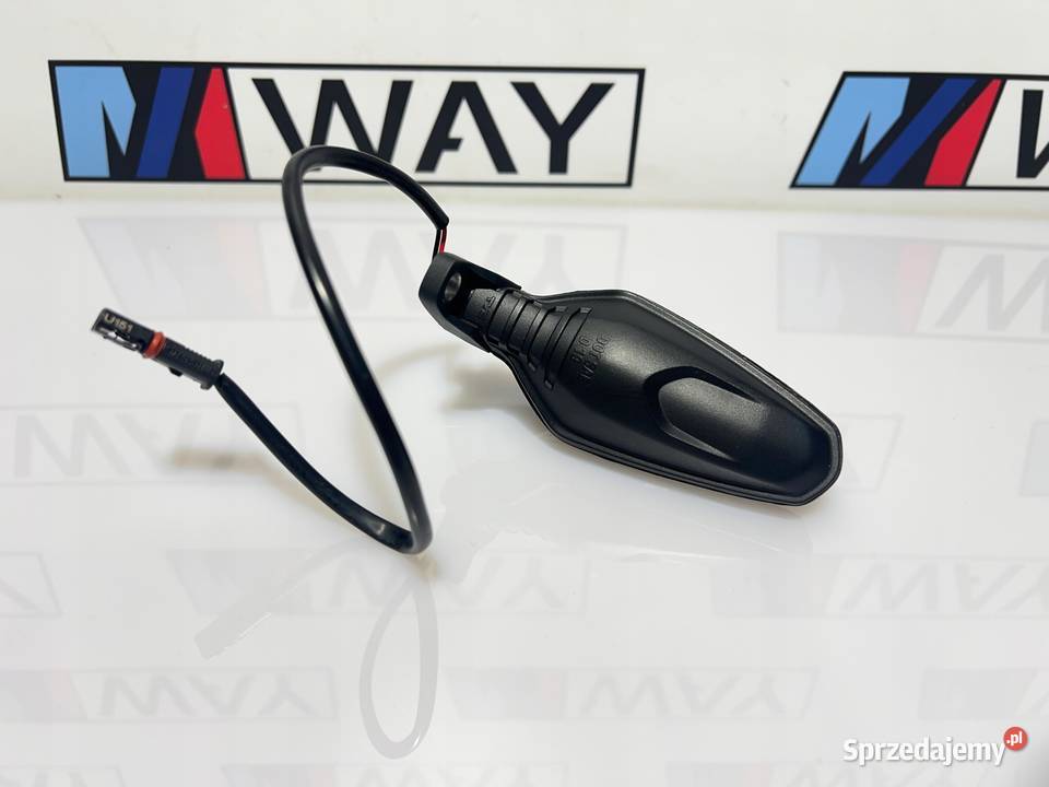 BMW K06 K50 K51 K69 K83 9 LAMPKA KIERUNKOWSKAZ