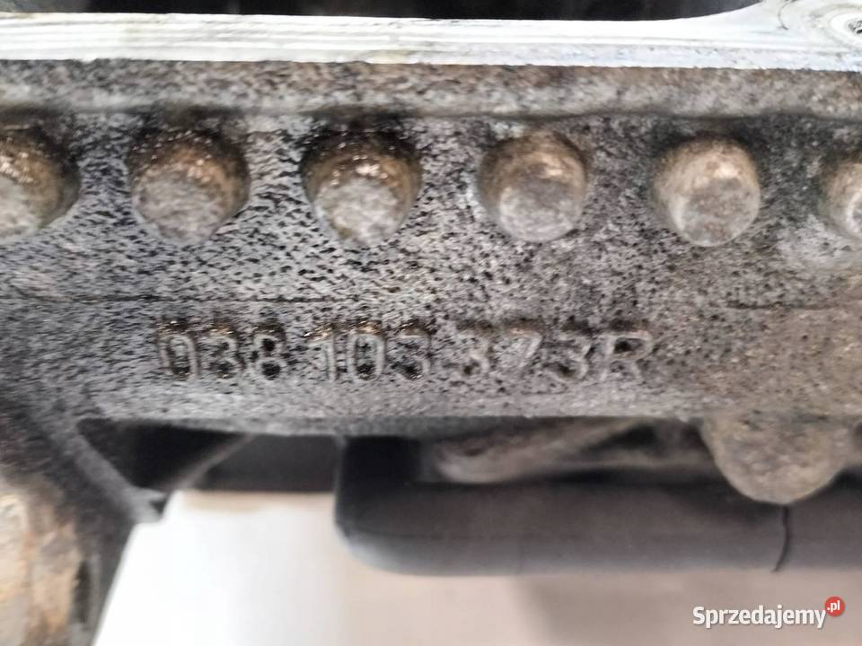 GŁOWICA KOMPLETNA 038103373R 19 TDI VW osobowe