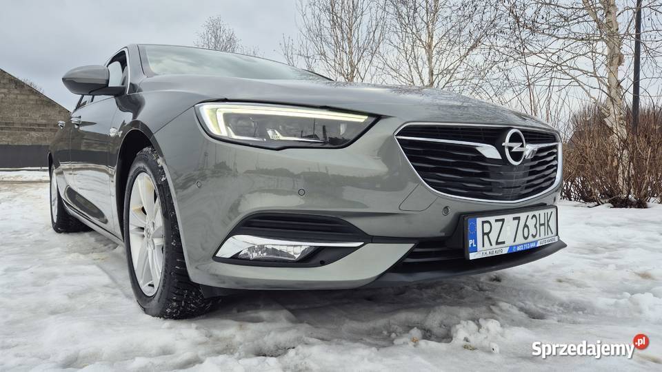 Opel Insignia stan salonowy nieuszkodzony Rzeszów