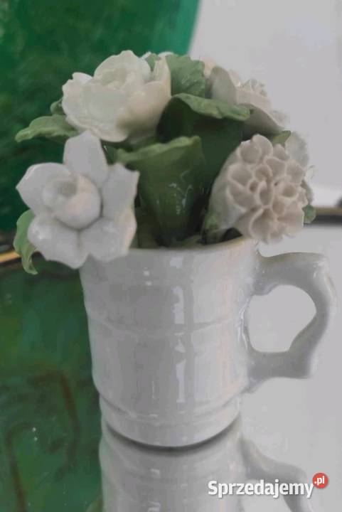 Aynsley
White Porcelain Flowers Porcelana i szkło Pabianice
