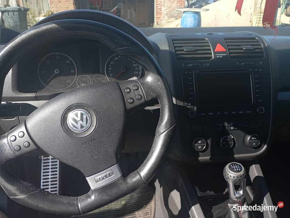 Volkswagen Golf V manualna