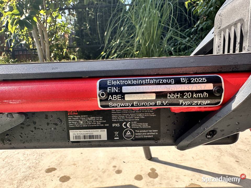 Hulajnoga Segway Ninebot Zt3 pro Reda