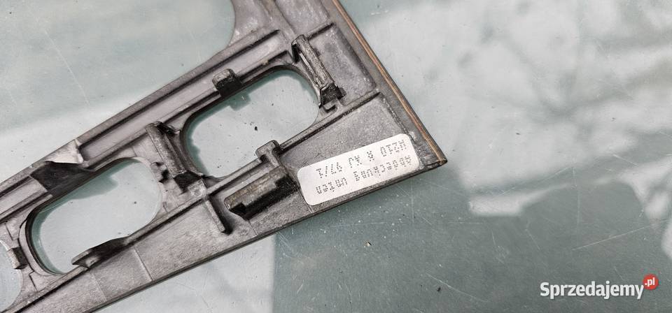 Ramka wybieraka mercedes w210 2106831708 Rok produkcji 1997 Zbąszyń sprzedam