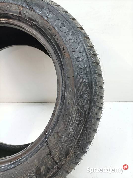 OPONA CAŁOROCZNA GOODYEAR VECTOR 5 18565R15