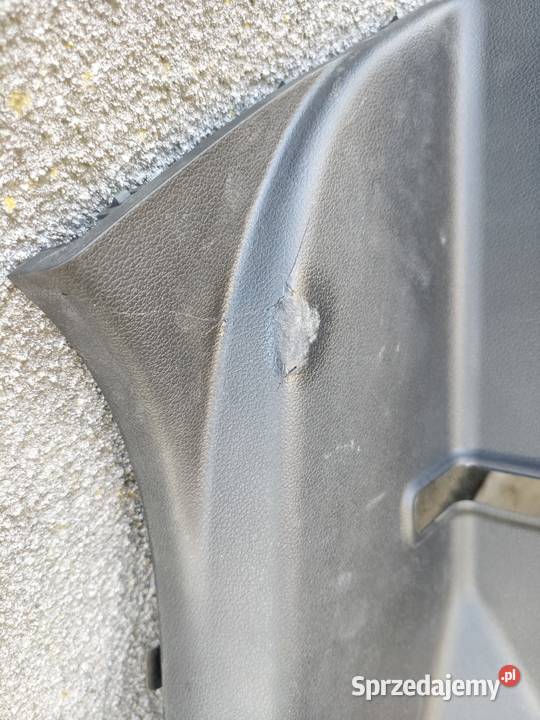 Hyundai i20 III boczek tapicerka bagażnika prawa sprzedam