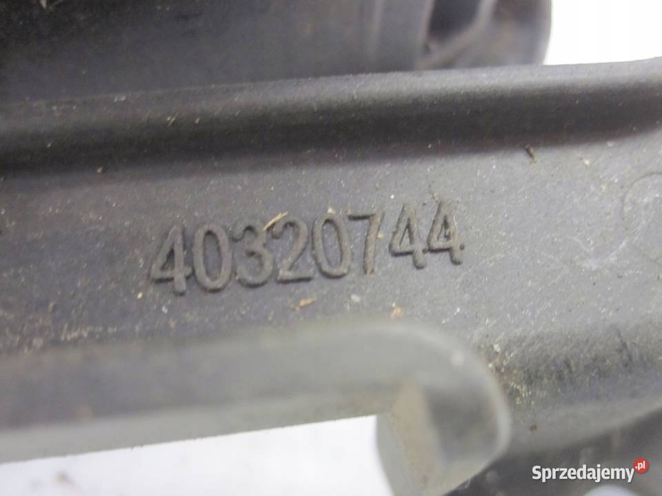 ALFA ROMEO MITO 10r halogen prawy 00505085940 osobowe Lampy przeciwmgielne