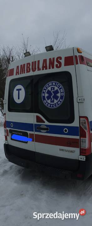 Ambulans karetka Renault Master 2013r przejscie Biskupiec